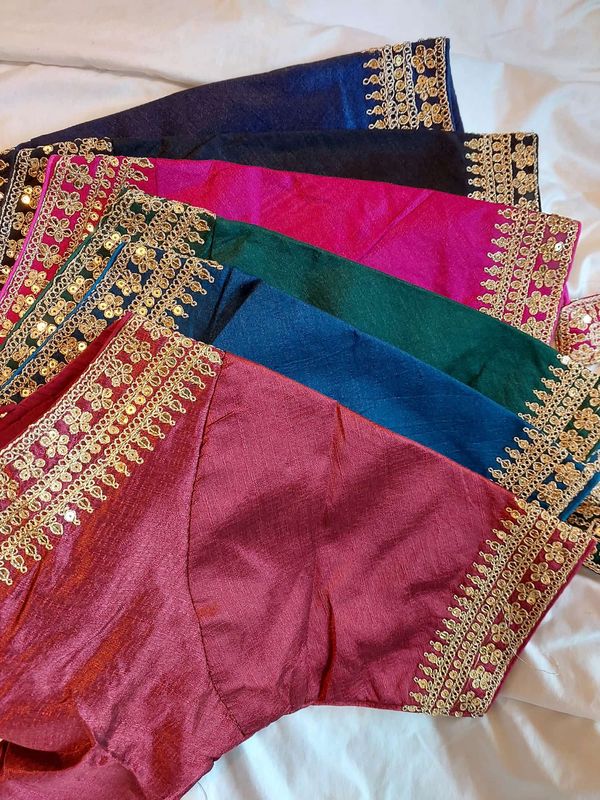 Padded silk blouse with latkan