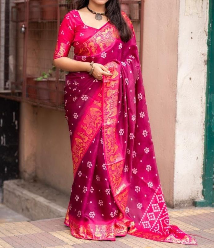 RANI/PINK Crape woven craoe Silk​ Saree