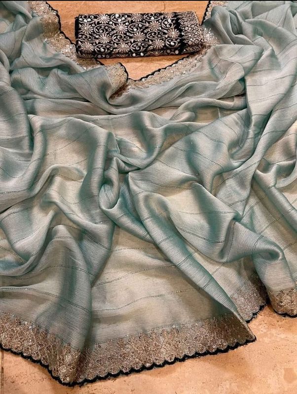 Chiffon saree with beautiful blouse piece