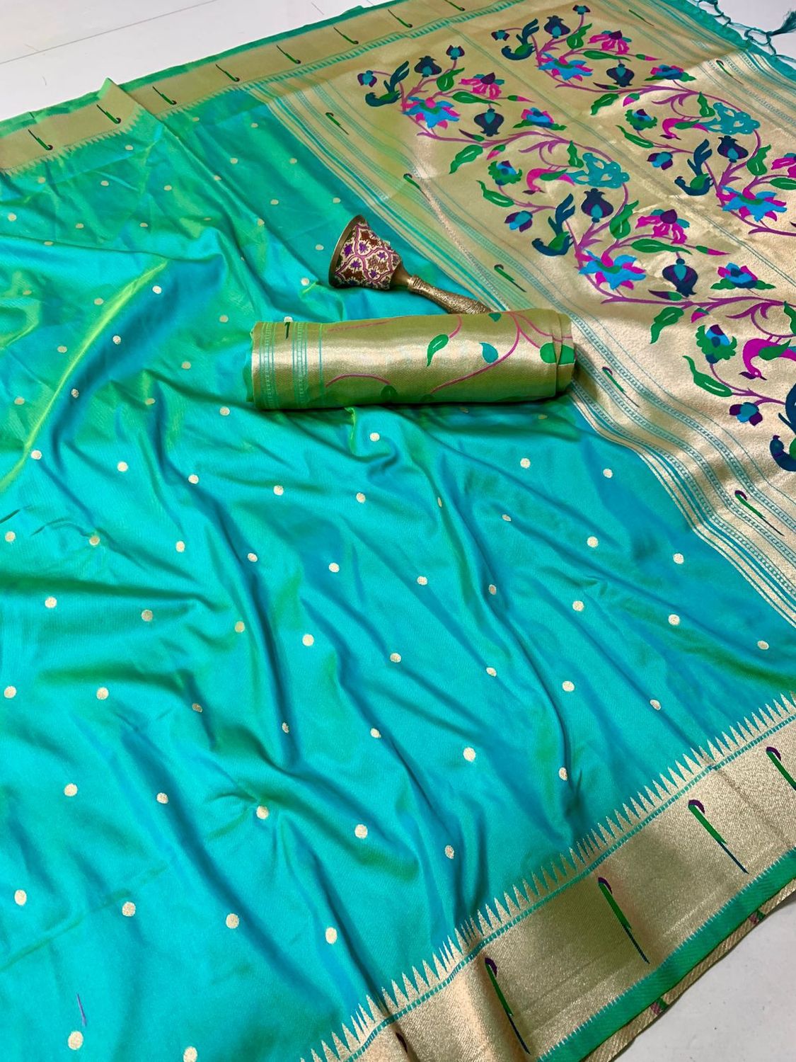 Pure soft Gold Kanjivaram paithani silk saree