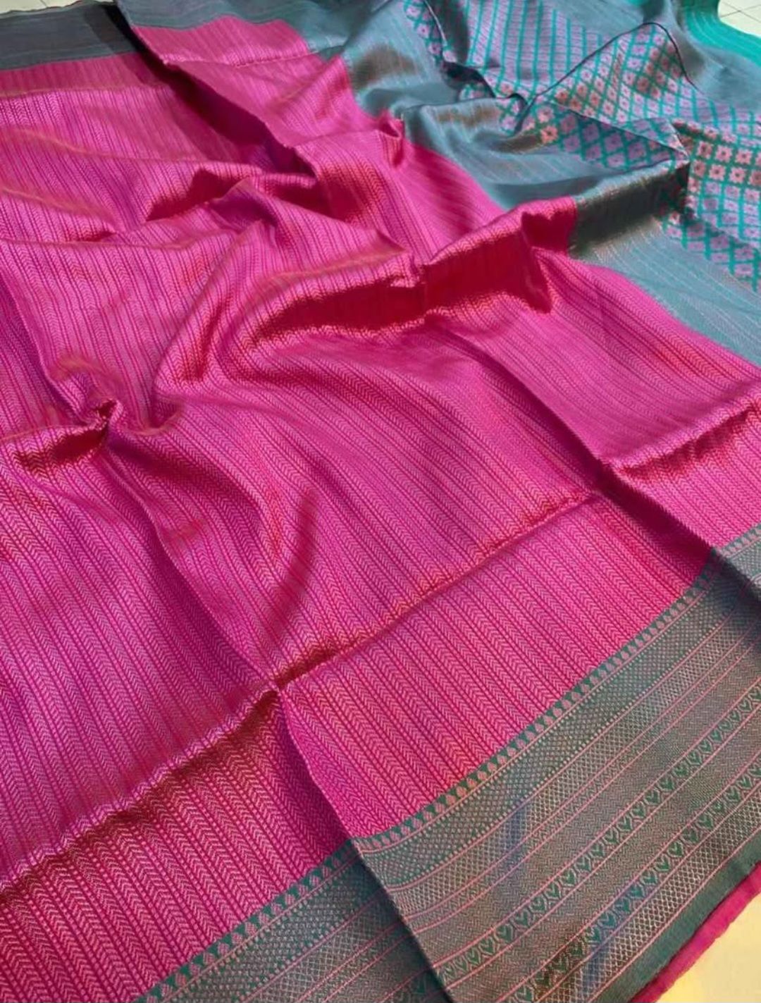 Soft silk saree with running blouse piece