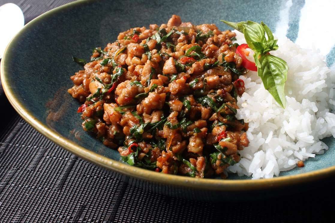 Phad Krapaw Kai
