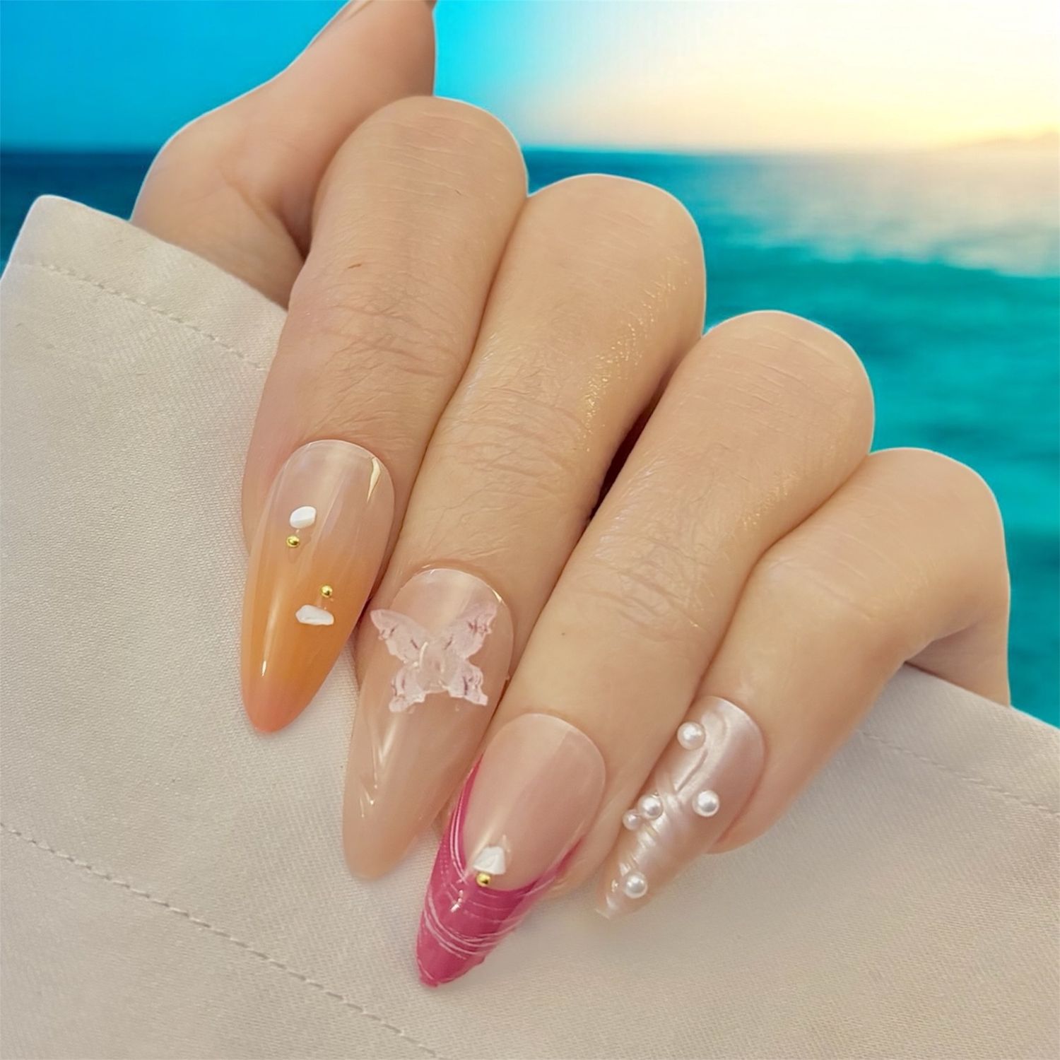 Peachy Petals &amp; Pearls