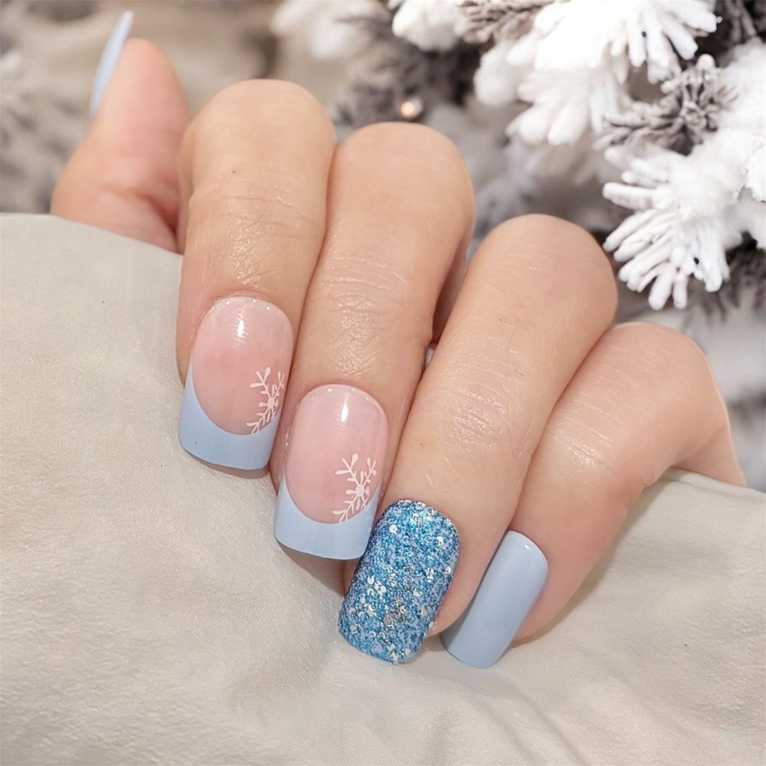 Blue Snowflake Frost