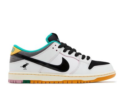 NIKE DUNK LOW SB X CSEF  &quot;WHITE CLEAR EMERALD&quot;