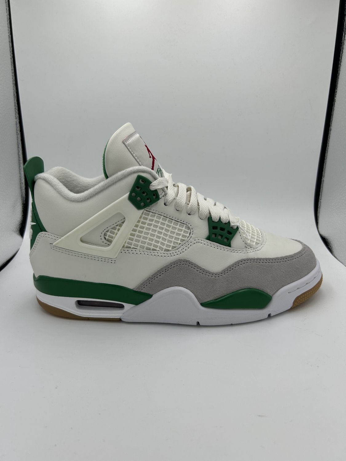 JORDAN 4 X SB &quot;PINE GREEN&quot;USED SZ 7