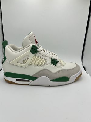 JORDAN 4 X SB &quot;PINE GREEN&quot; USED SZ 10.5
