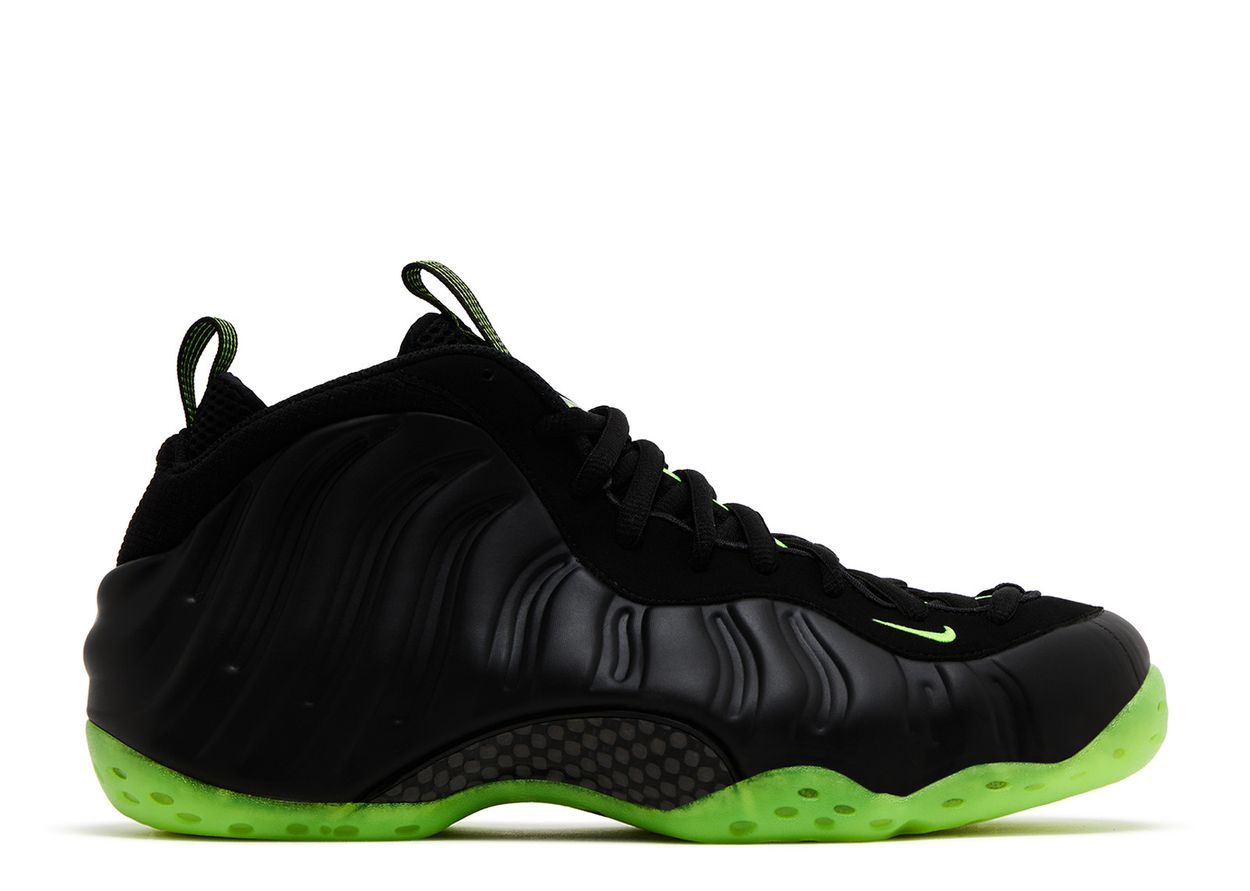 AIR FOAMPOSITE ONE &quot;BLACK VOLT&quot;