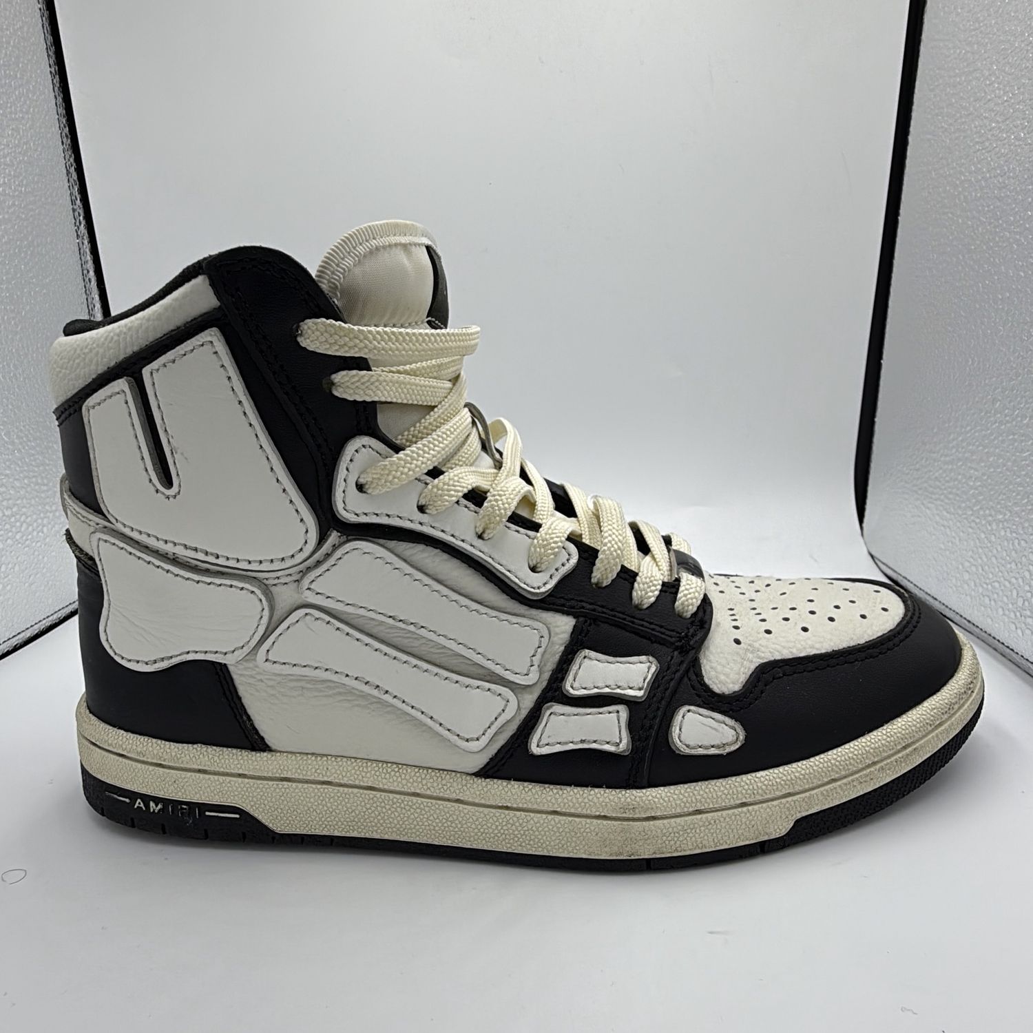 AMIRI SKEL-TOP HI LEATHER SNEAKERS SZ 6