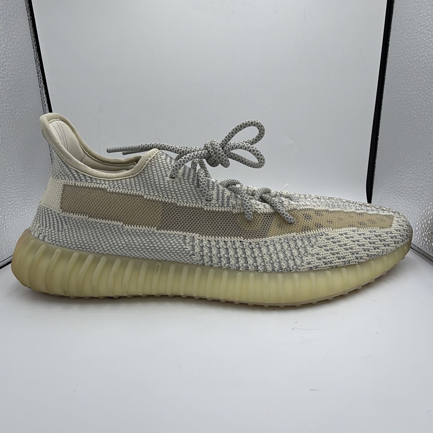 YEEZY 350 V2 “LUNDMARK UNREFLECTIVE” SZ13