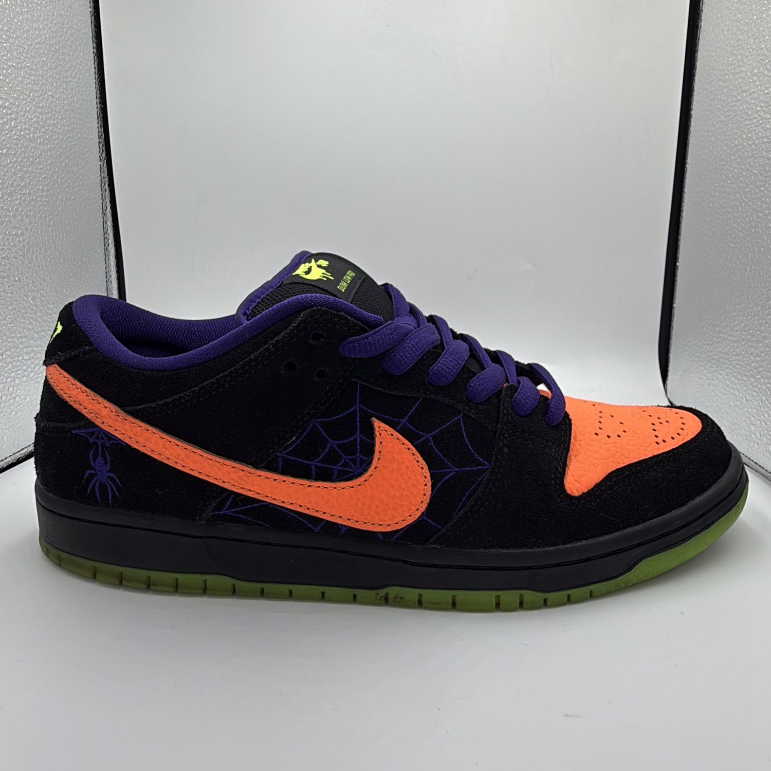 NIKE DUNK LOW SB “NIGHT OF MISCHIEF HALLOWEEN” SZ 9.5