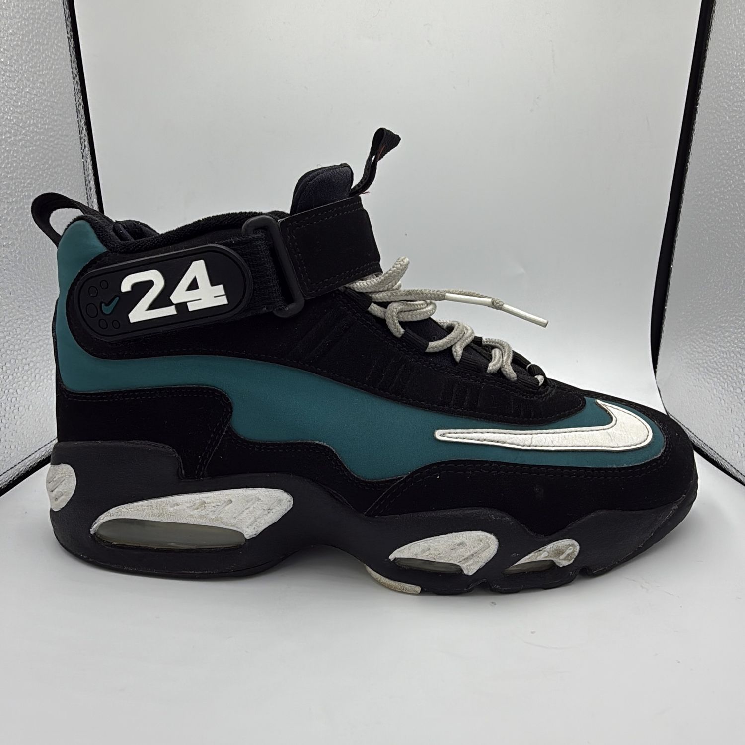 AIR GRIFFEY MAX 1 &quot;BLACK FRESHWATER&quot; SZ 10.5 N.B.