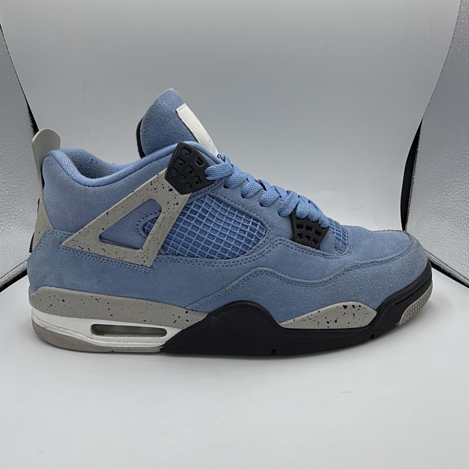 JORDAN 4 “UNC” SZ 10
