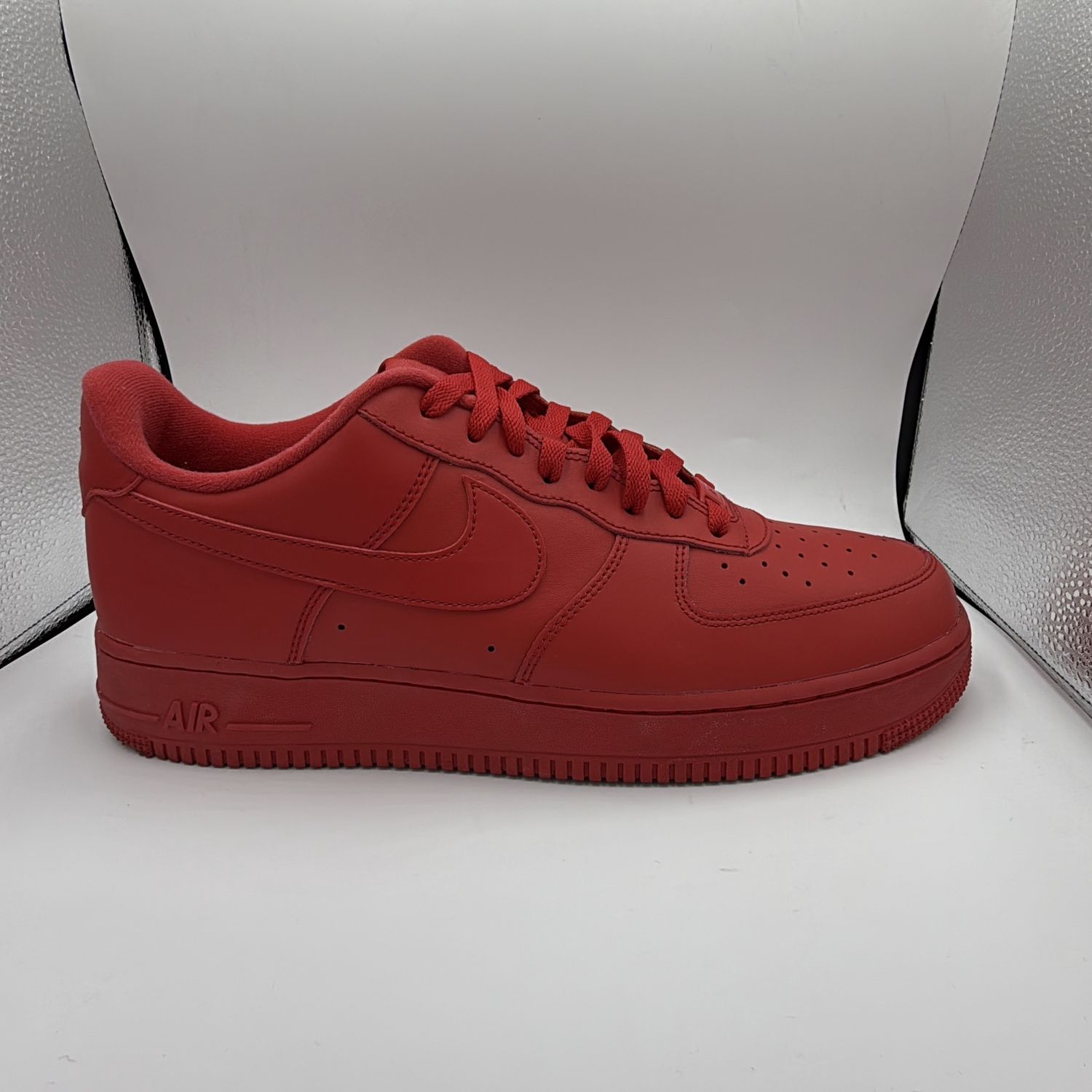 NIKE AIR FORCE 1 “RED” 11.5