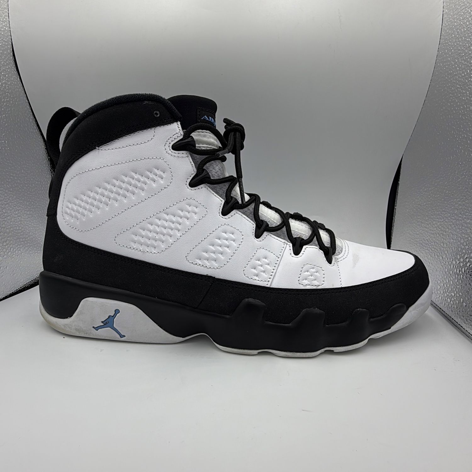 JORDAN 9 “UNIVERSITY BLUE” SZ 11.5