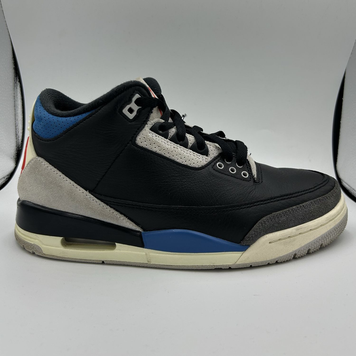 JORDAN 3 “RARE AIR” SZ 8 N.B.