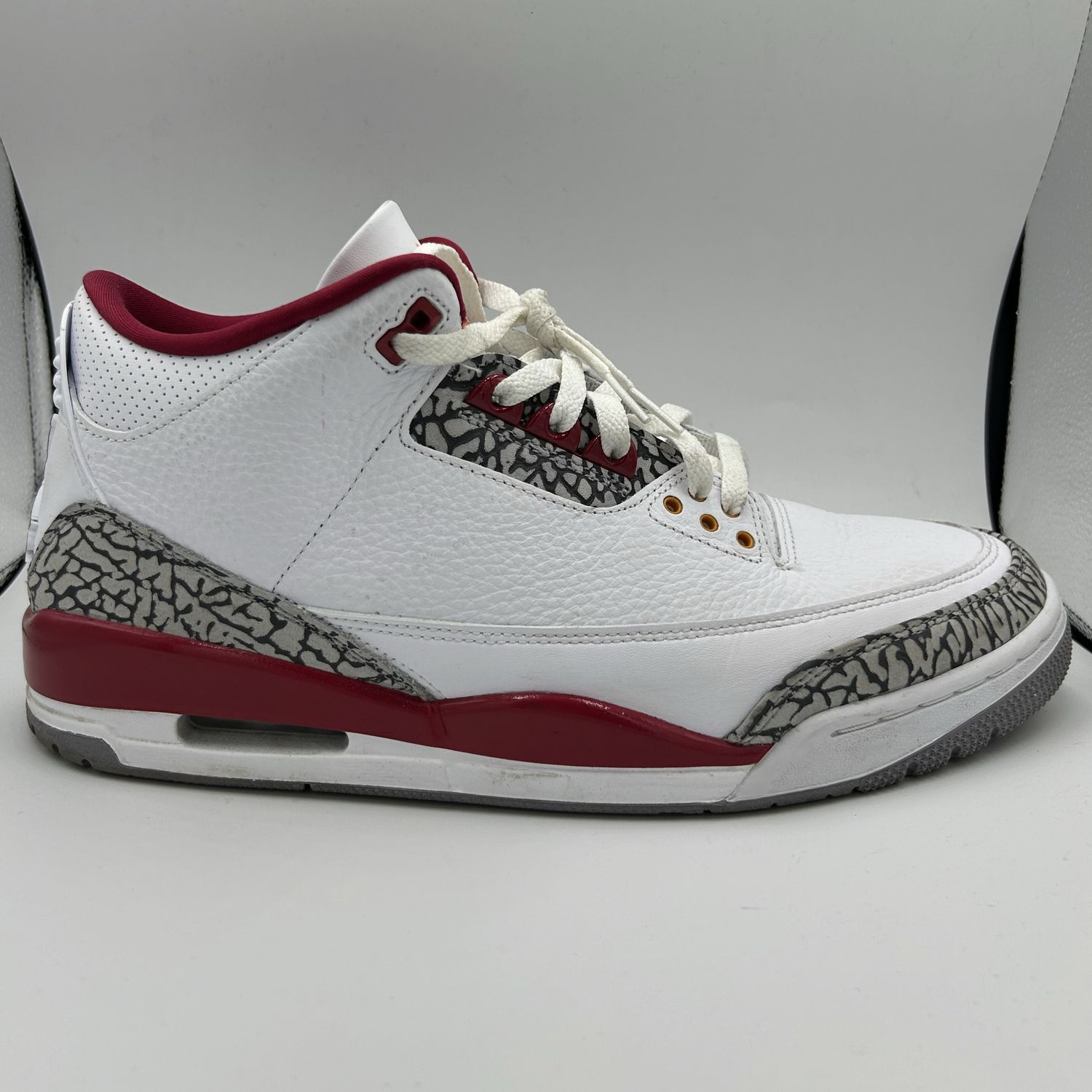JORDAN 3 “CARDINAL” SZ 11.5