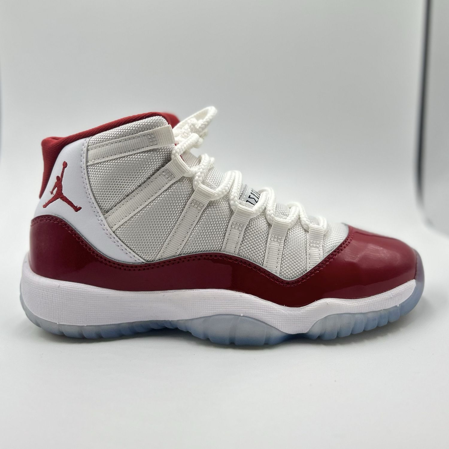 JORDAN 11 “CHERRY” SZ 4.5