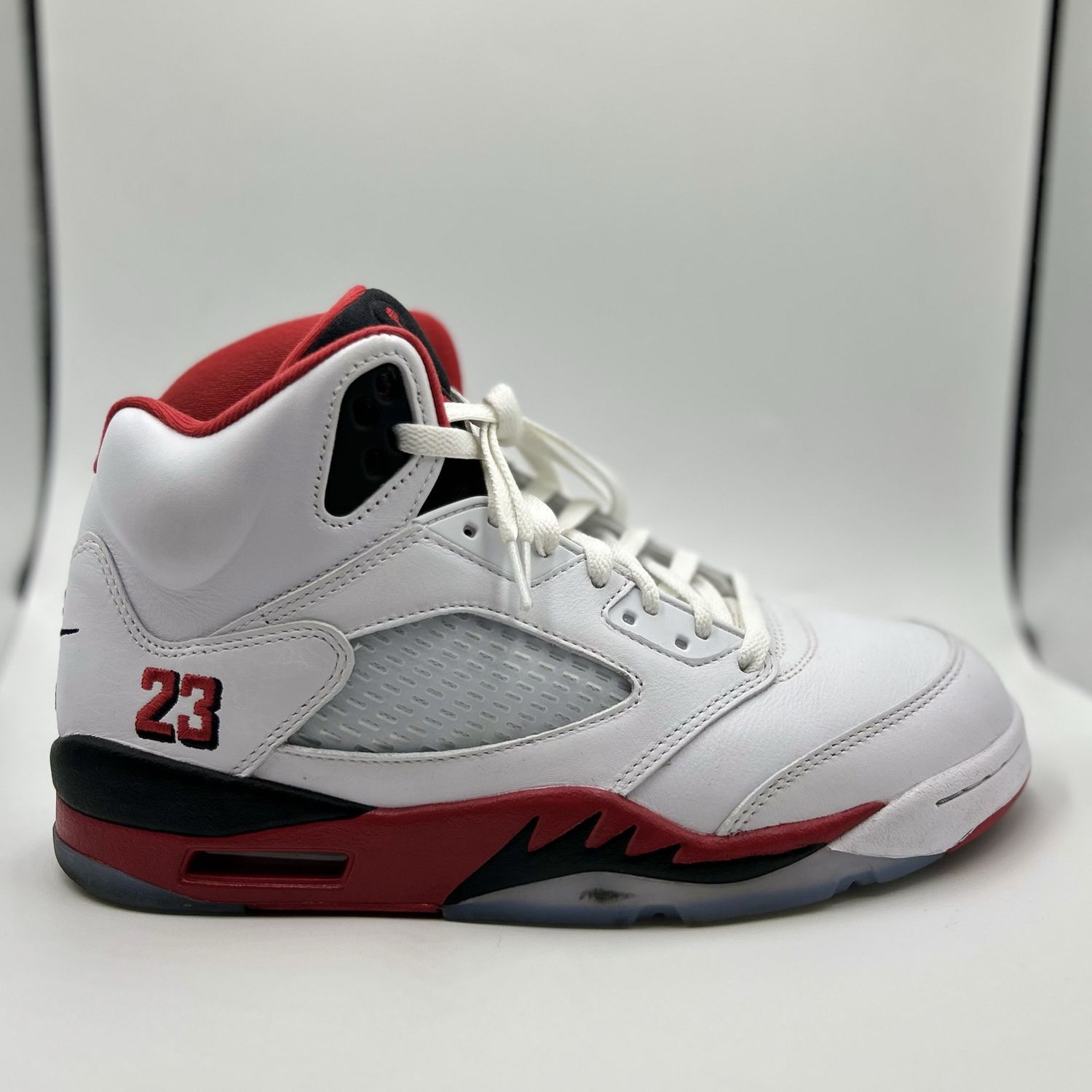 JORDAN 5 “FIRE RED” SZ 9