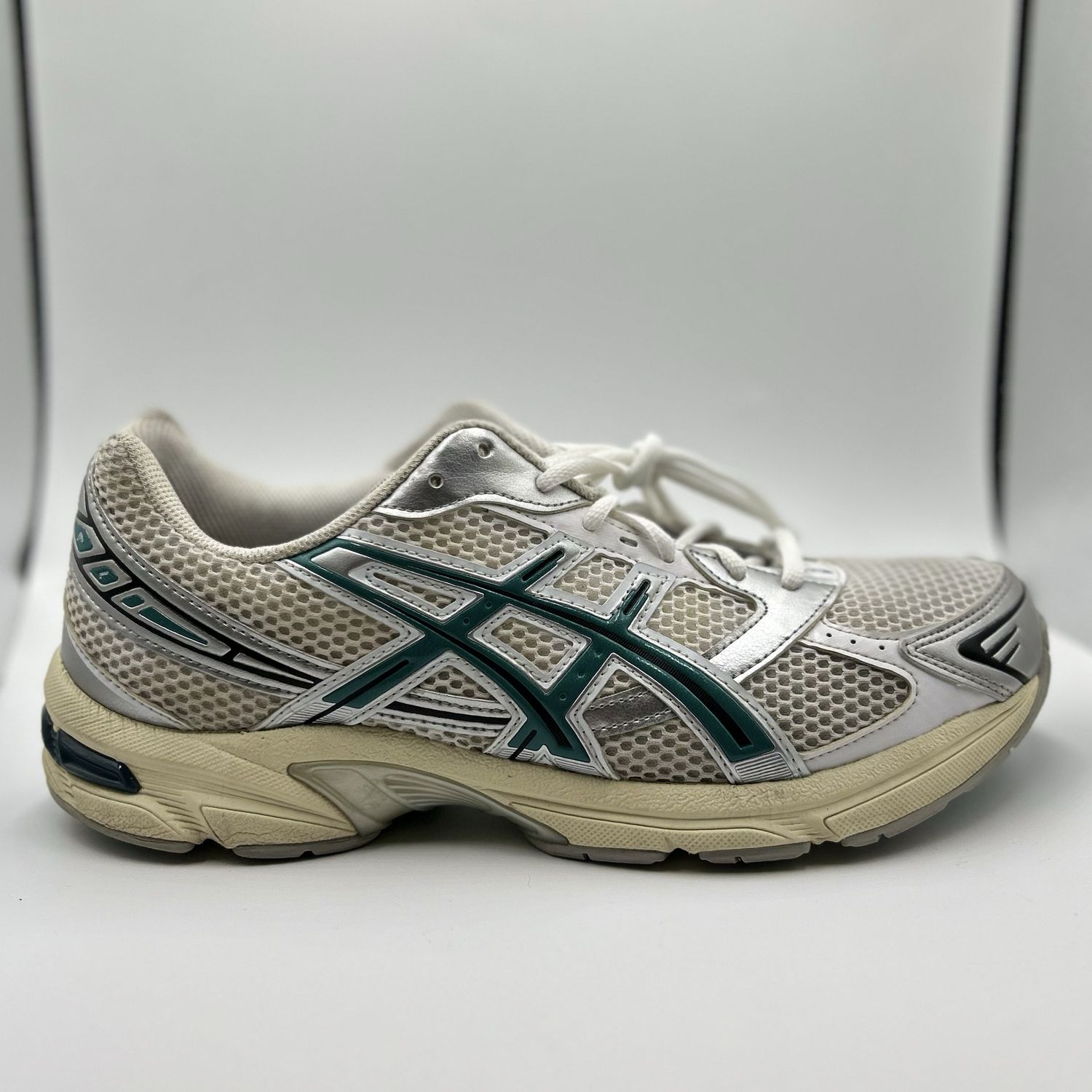 ASIC GEL 1130 “CREAM/AQUA” SZ 10.5