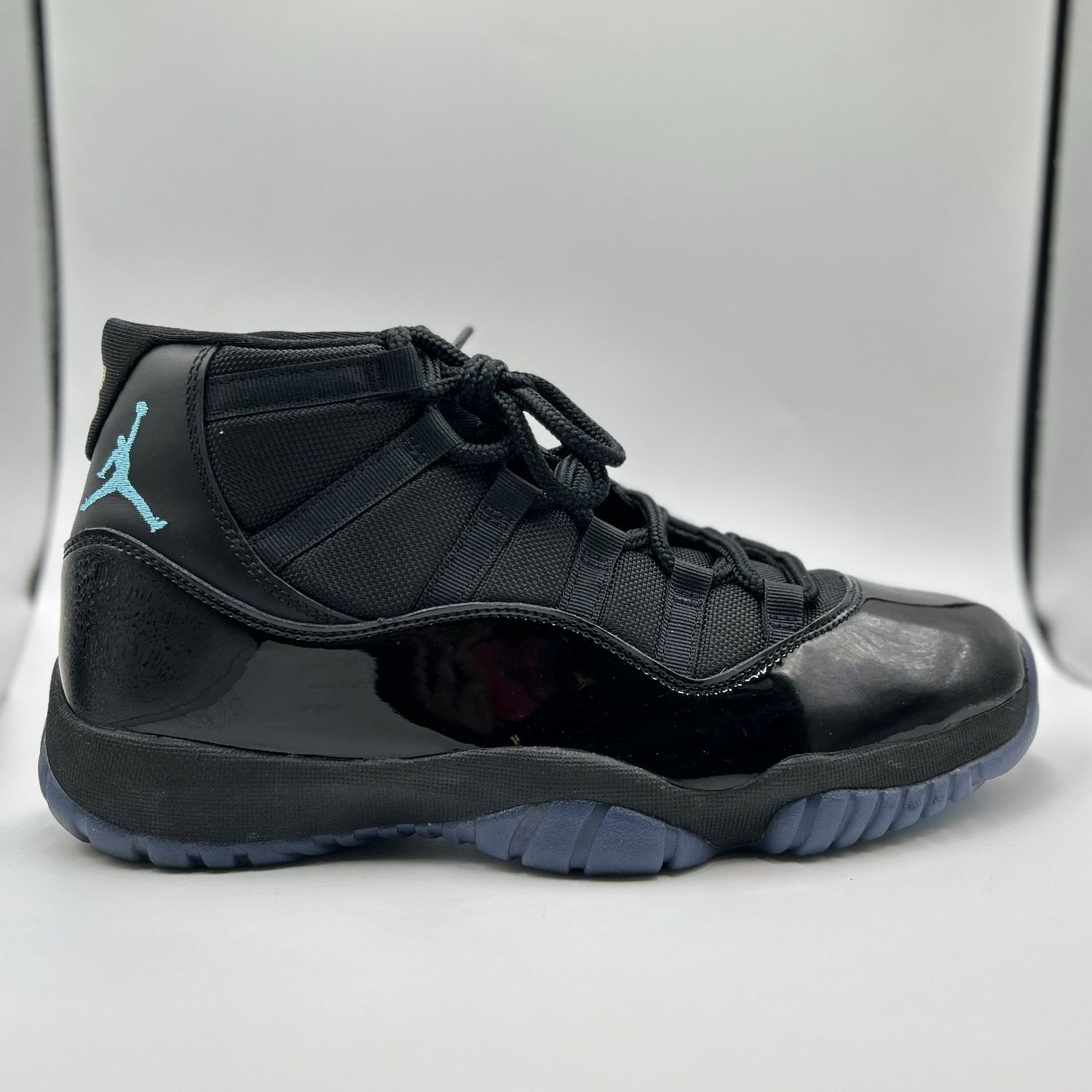 JORDAN 11 “GAMMA BLUE” SZ 10.5
