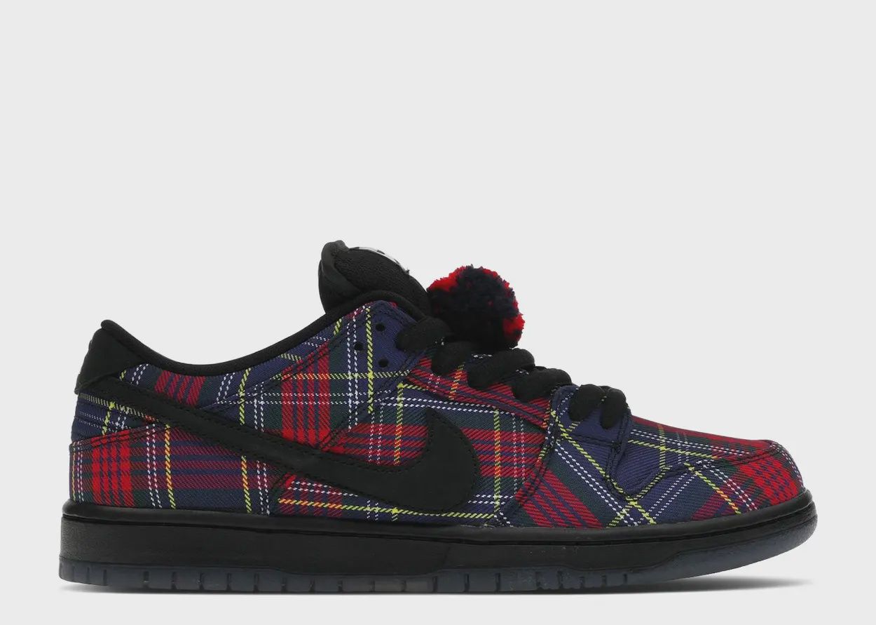 NIKE DUNK SB X NARDWUAR "TAM O' SHANTER HAT"