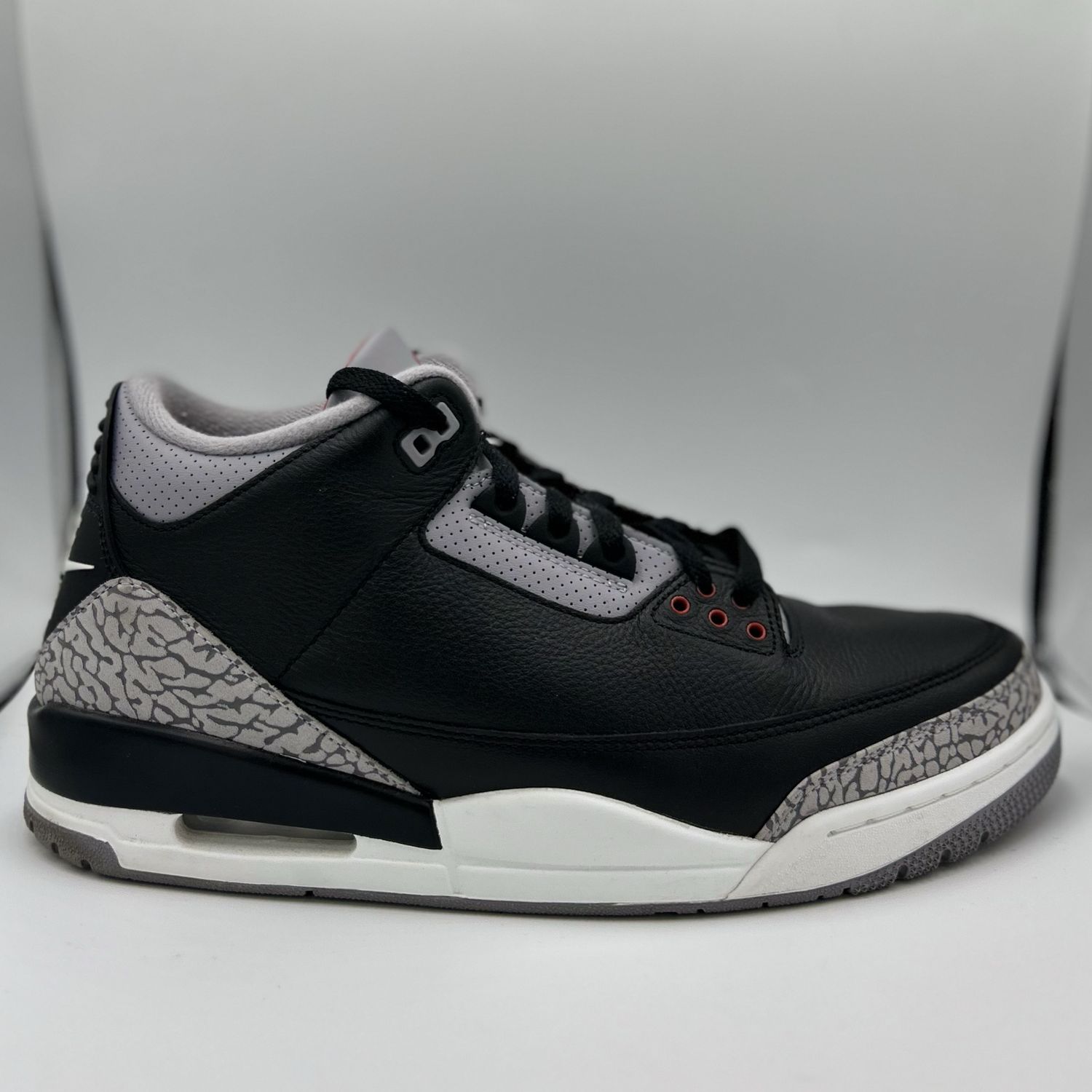 JORDAN 3 “BLACK CEMENT” SZ 11
