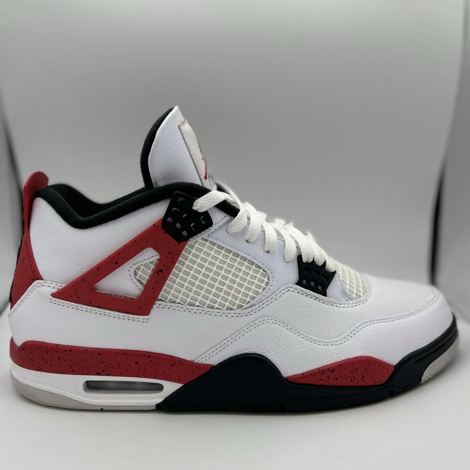 JORDAN 4 “RED CEMENT” SZ 11.5