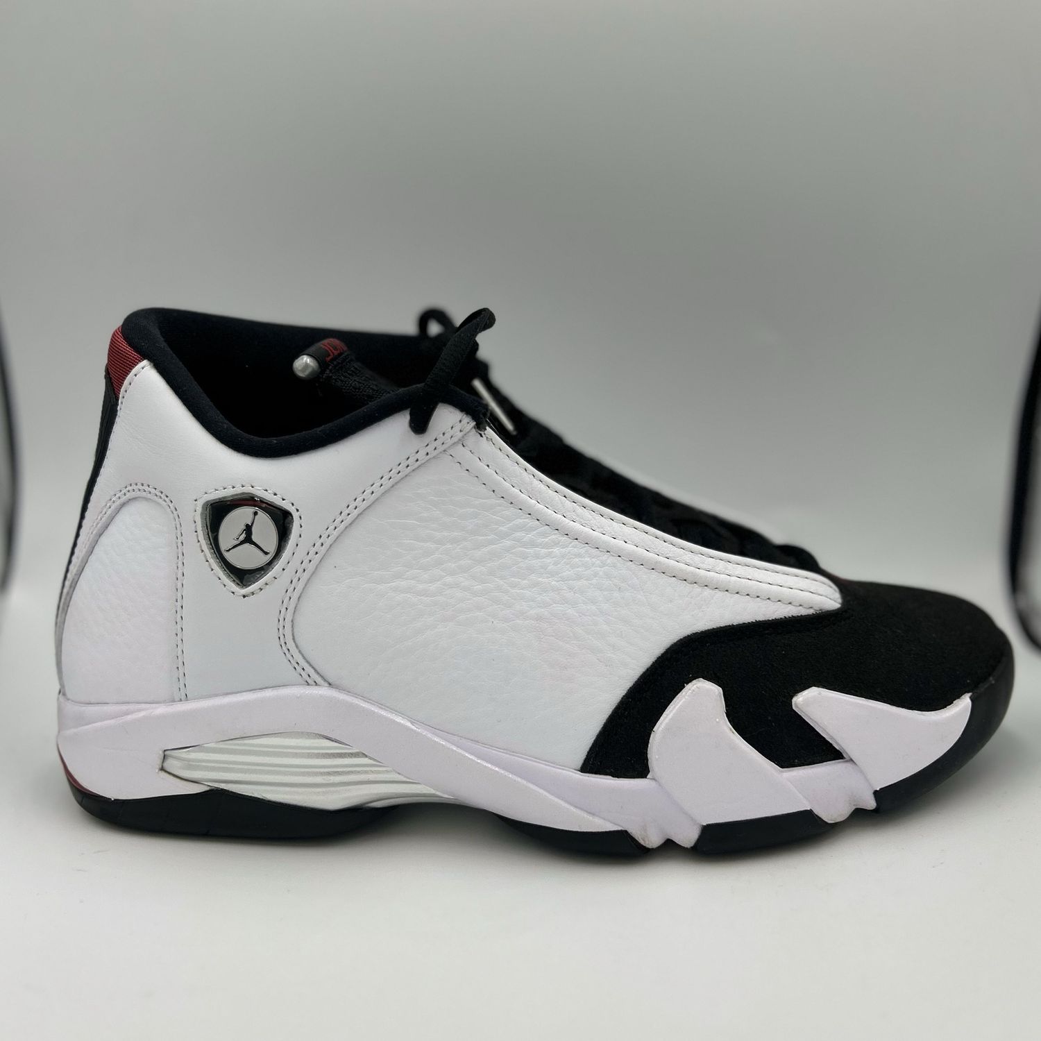 JORDAN 14 “BLACK TOE” SZ 9
