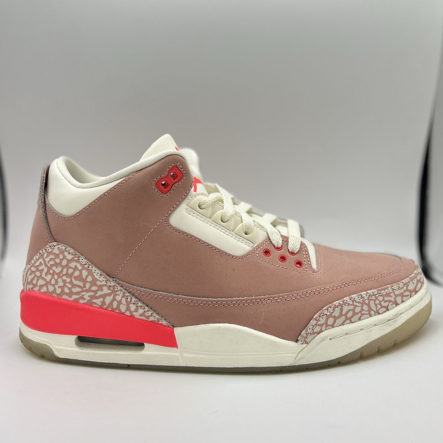 JORDAN 3 “RUST PINK” SZ 9 N.B.