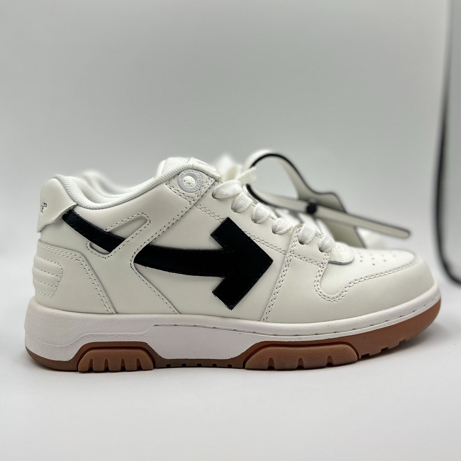 OFF WHITE OUT OF OFFICE “WHITE” SZ 35