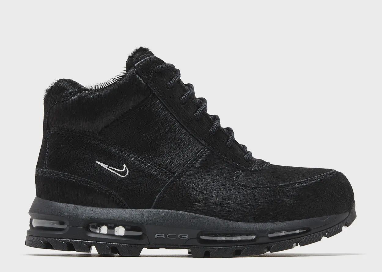 NIK AIR MAX GOADOME 'PONY HAIR PACK' - "TRIPLE BLCK"
