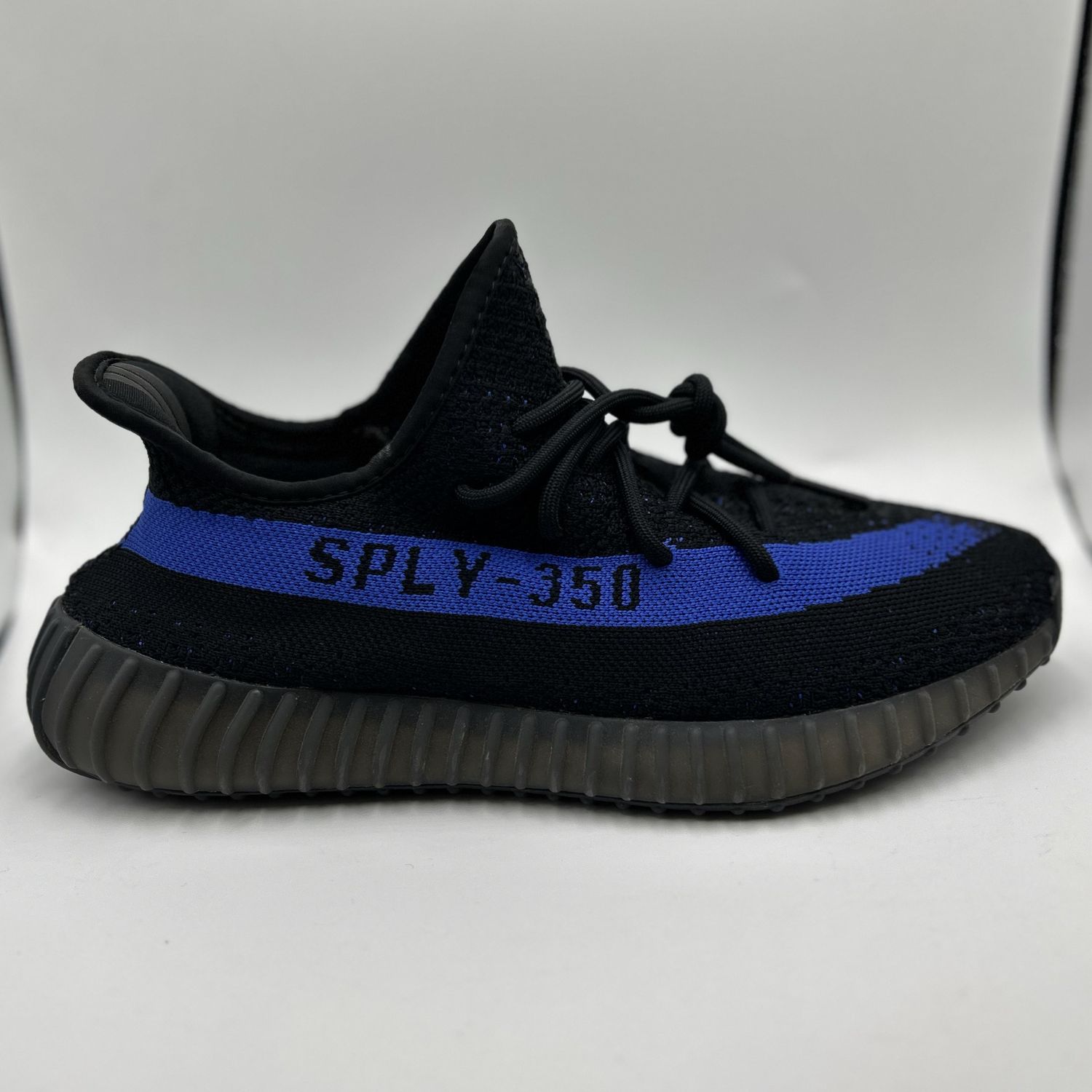 YEEZY 350 V2 “DAZZLING BLUE” SZ 10