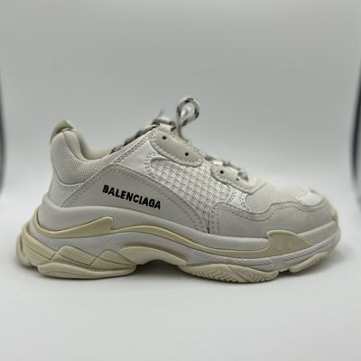 BALENCIAGA TRIPL S KIDS “WHITE” SZ 2Y