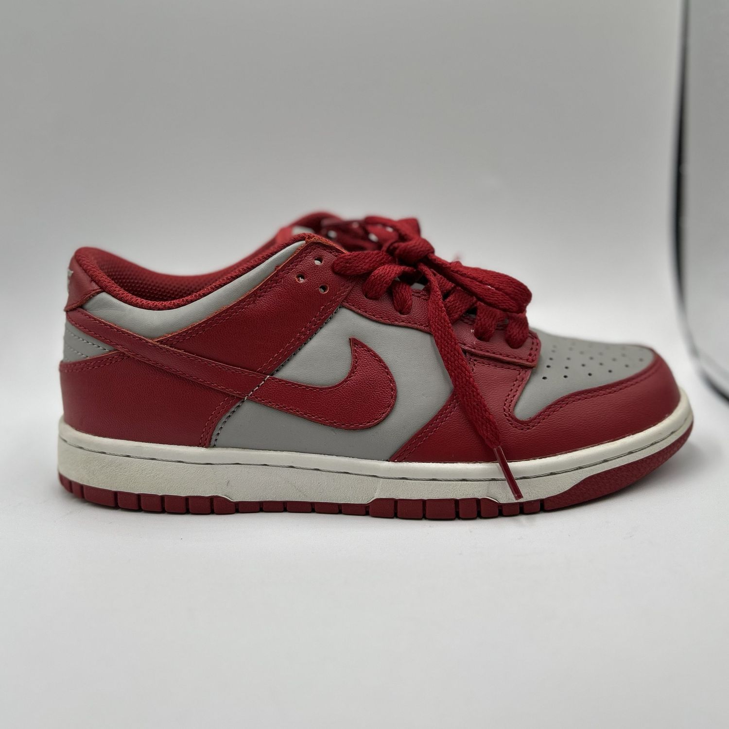 NIKE DUNK LOW “UNLV” SZ 6 N.B.