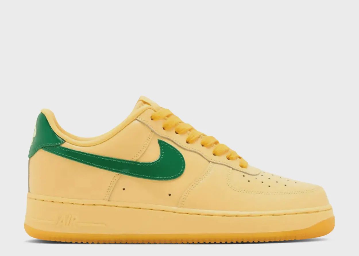 NIKE AIR FORCE 1 LOW "PATENT LEATHER TOPAZ GOLD"