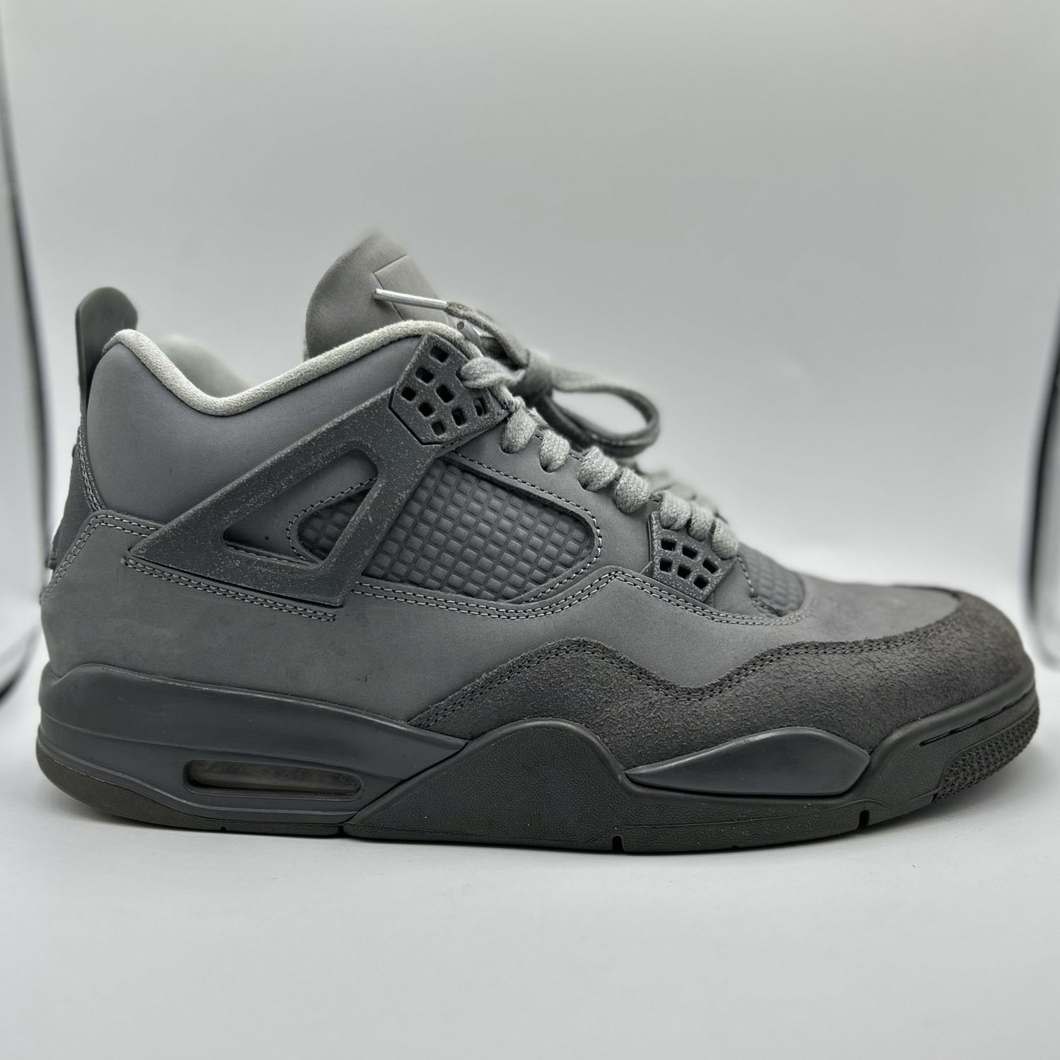 JORDAN 4 “WET CEMENT” SZ 10.5
