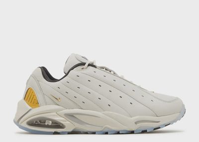 NIKE HOT STEP AIR TERRA X DRAKE NOCTA "CHAMPAGNE"