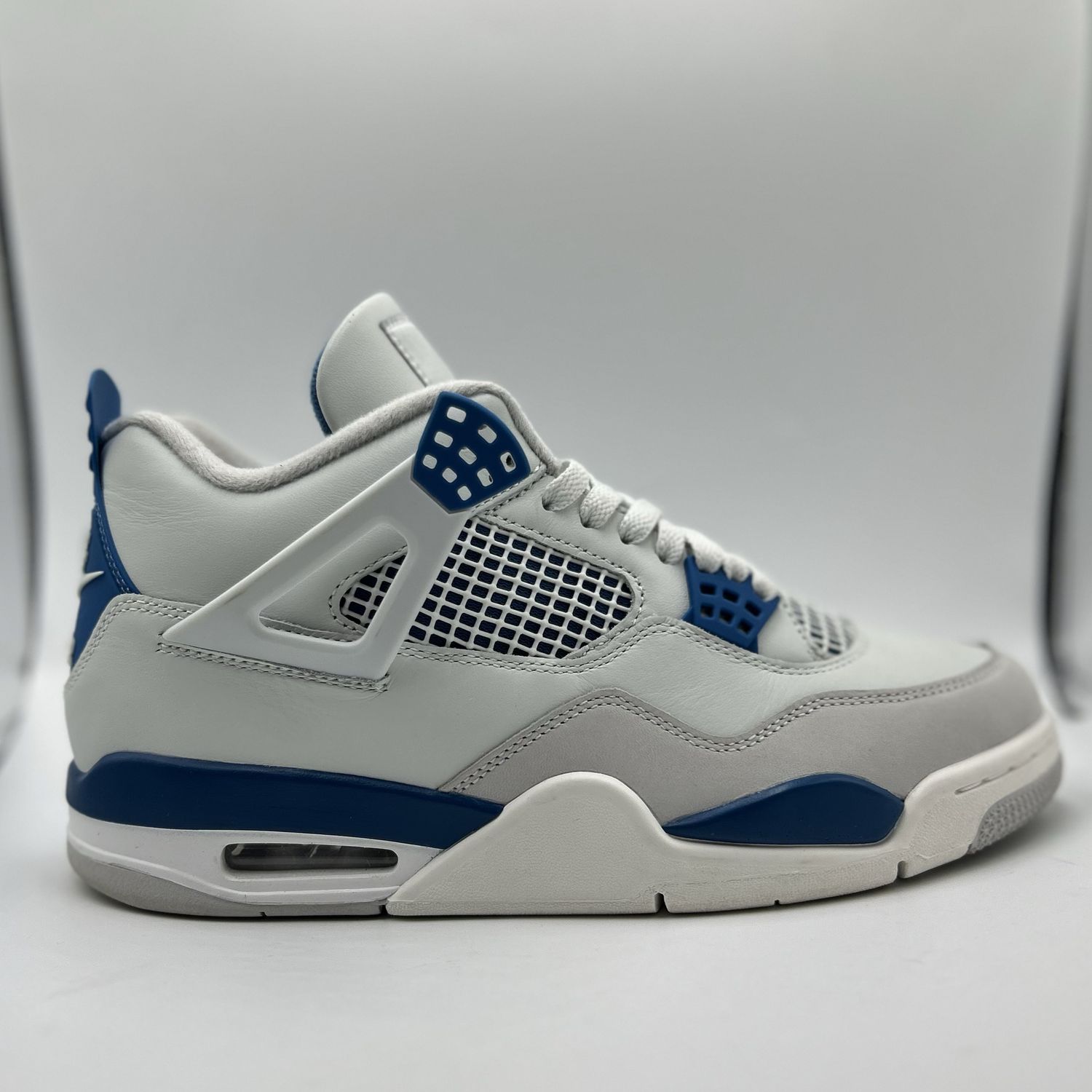 JORDAN 4 “MILITARY BLUE” SZ 8.5