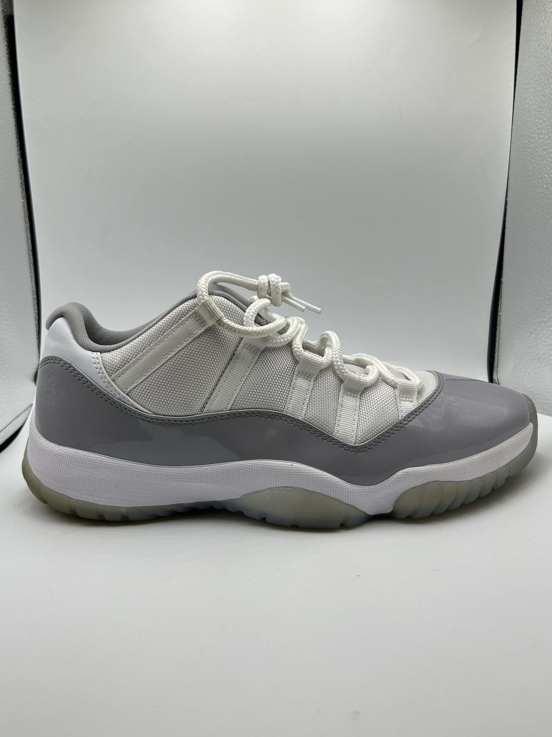 JORDAN 11 “CEMENT GREY” SZ 11 N.B.