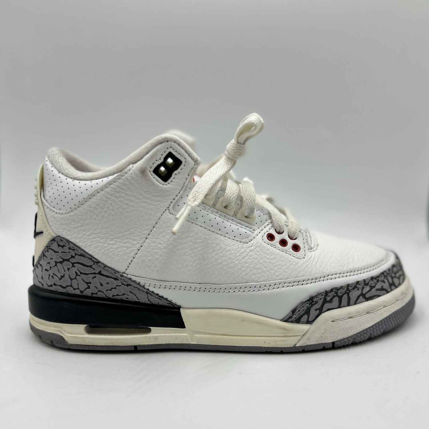 JORDAN 3 “WHITE CEMENT” SZ 4.5