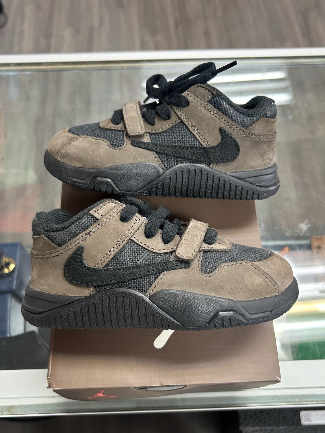 JORDAN X TRAVIS SCOTT JUMPMAN JACK "DARK MOCHA" SZ 10C