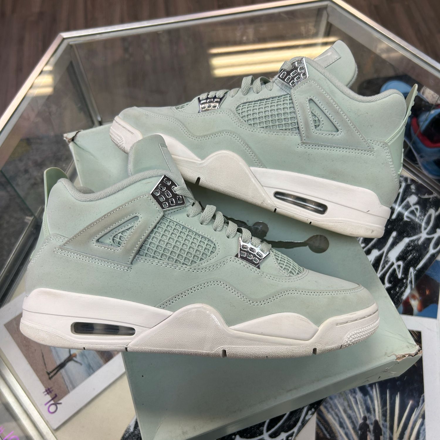 JORDAN 4 "ABUNDANCE / SEAFOAM" SZ 10.5