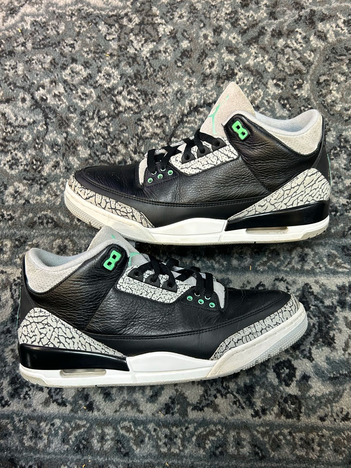 JORDAN 3 “GREEN GLOW” SZ 10.5 N.B.