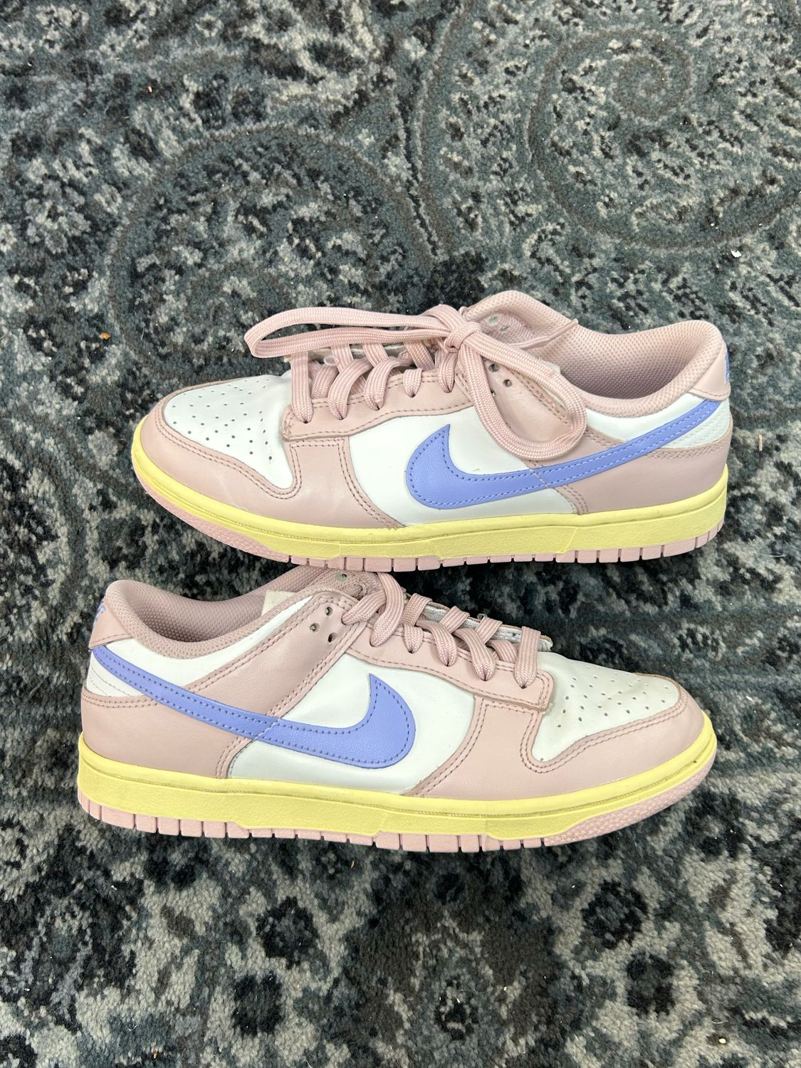 NIKE DUNK LOW “PINK OXFORD” SZ 7.5 N.B.