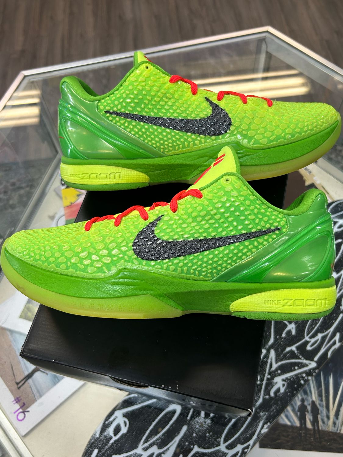 NIKE KOBE 6 PROTRO “GRINCH” SZ 12