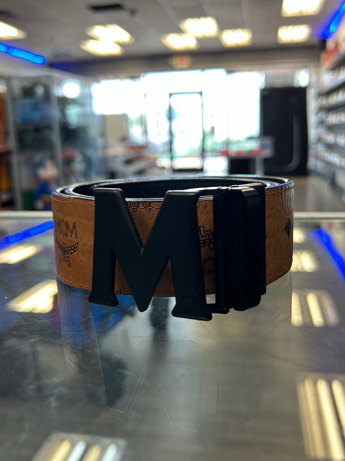 MCM CLAUS M REVERSIBLE BELT SZ 28
