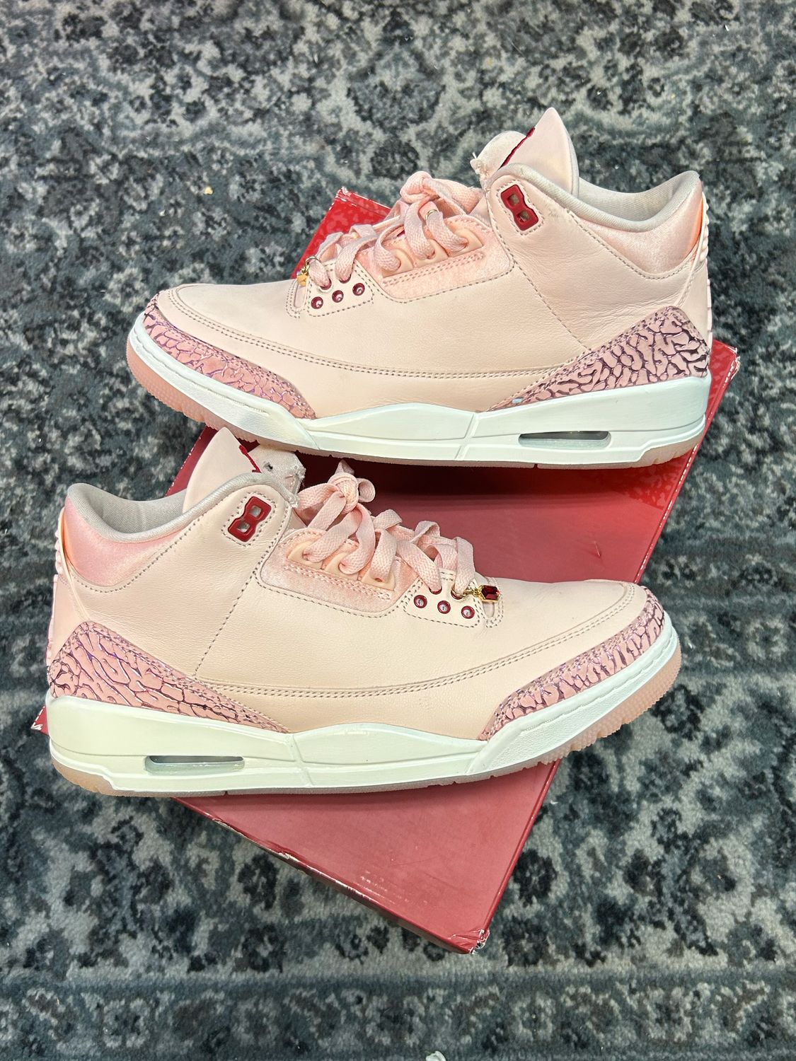 JORDAN 3 "VALENTINE'S DAY" SZ 8.5m