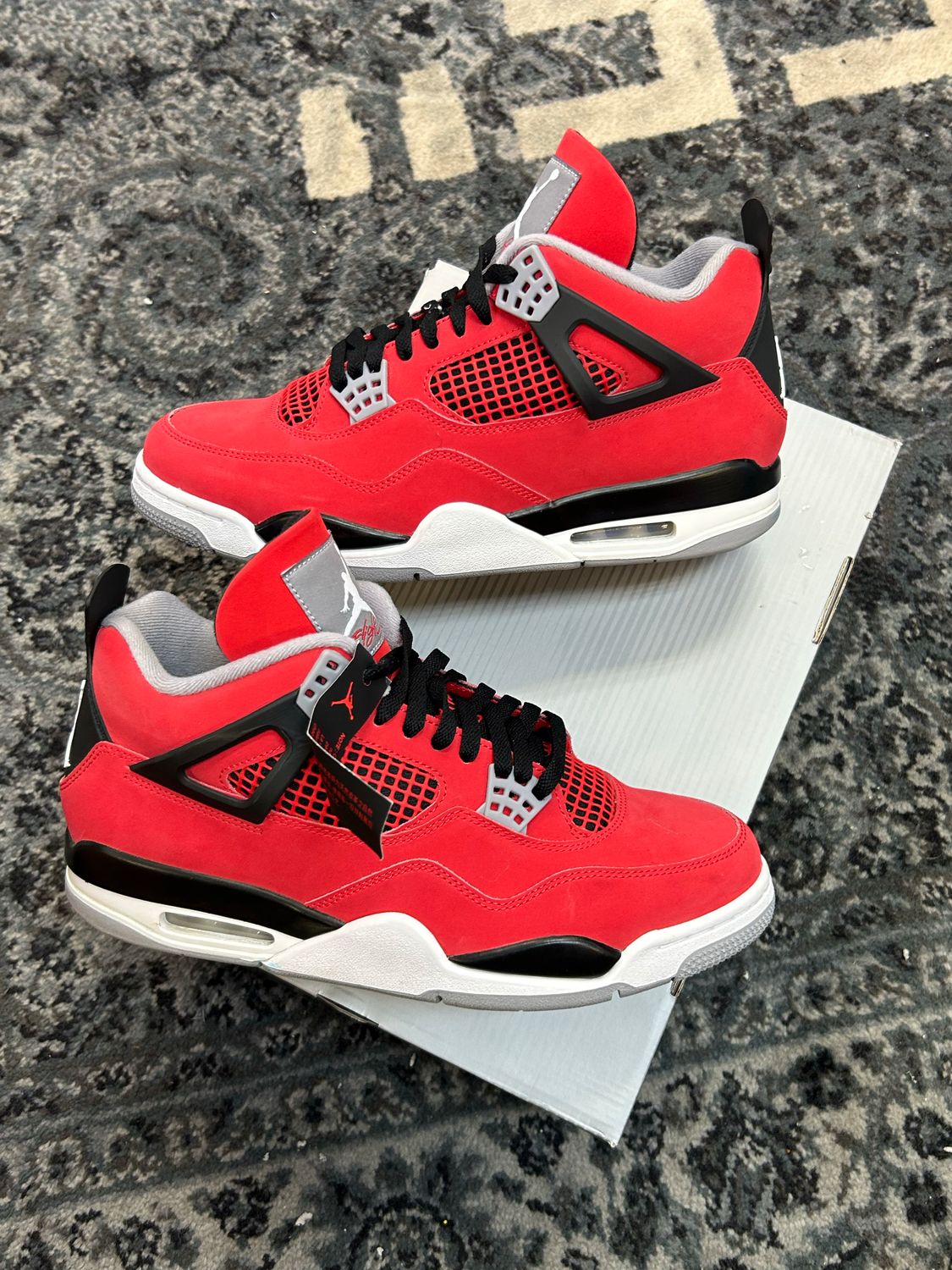 JORDAN 4 “TORO BRAVO” SZ 11.5