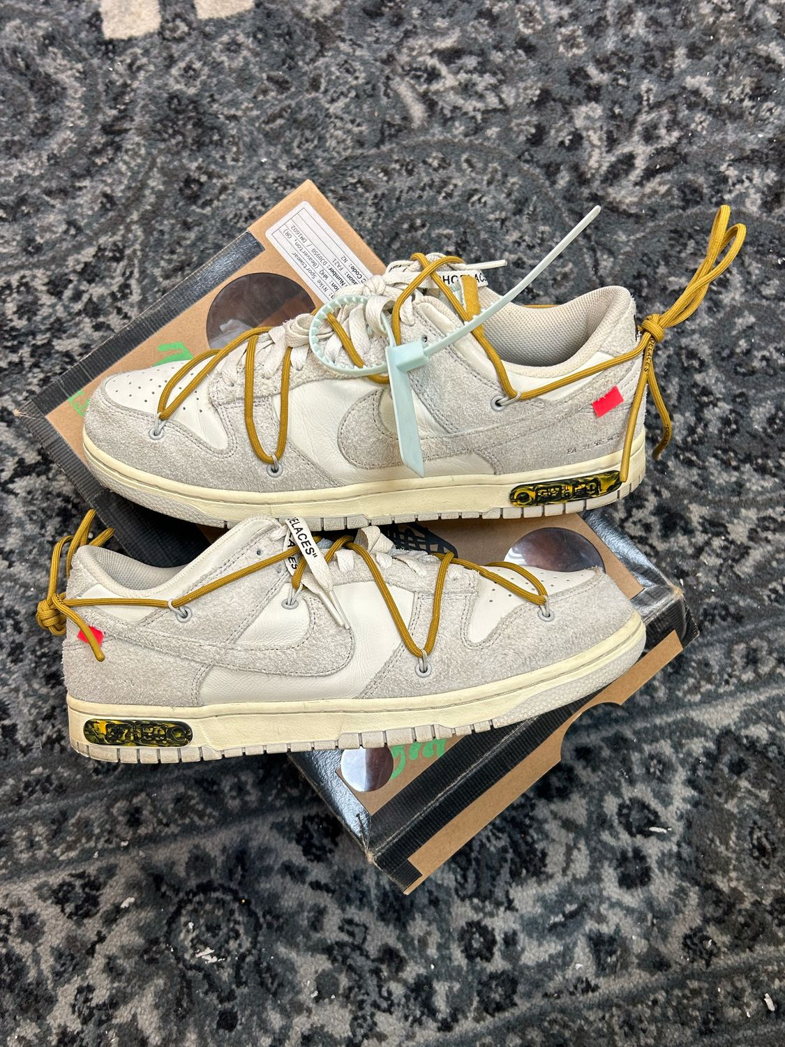 NIKE DUNK LOW X OFF WHITE "LOT 37 OF 50" SZ 11